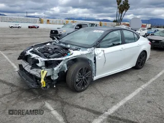 2025 Toyota Camry LE with VIN 4T1DAACK0SU003652, listed as a Copart auction lot 49150245 with 13,456 mi miles and Salvage Title. Bid and sale history available at carsss.com. Image 1.