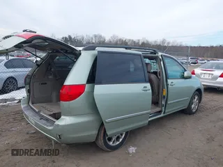 2006 Toyota Sienna XLE with VIN 5TDZA22C76S568016, listed as a IAAI auction lot 41391293 with 192,339 mi miles. Bid and sale history available at carsss.com. Image 4.