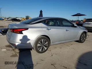 2021 Nissan Altima SV z VIN 1N4BL4DW9MN312435, wystawiony jako Copart lot #55769855 z przebiegiem 85 702 mil mil oraz Szkoda całkowita • Salvage title. Historia ofert i sprzedaży dostępna na DreamBid. Obrazek 3.