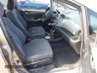 2009 Honda Fit с VIN JHMGE88269S061454, выставлен на аукционе IAAI как лот 42418497 с пробегом 144 692 миль миль и . История ставок и продаж доступна на DreamBid. Изображение 5.