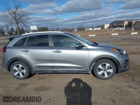 2022 Kia Niro LXS with VIN KNDCB3LC1N5534245, listed as a IAAI auction lot 41275150 with 24,592 mi miles. Bid and sale history available at carsss.com. Image 13.