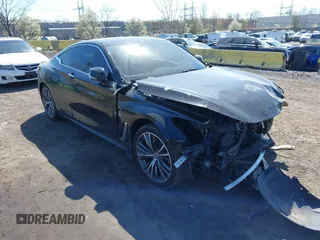 2019 Infiniti Q60 Luxe with VIN JN1EV7EL4KM290776, listed as a IAAI auction lot 42047865 with 33,926 mi miles and . Bid and sale history available at carsss.com. Image 1.