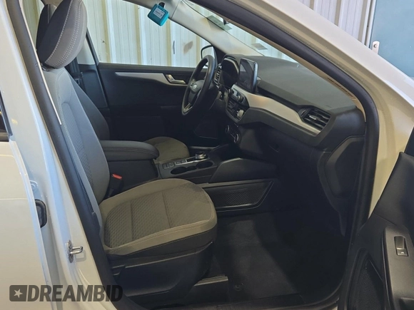 2020 Ford Escape SE with VIN 1FMCU9G63LUB82205, listed as a IAAI auction lot 42663574 with 91,305 mi miles and . Bid and sale history available at DreamBid. Image 32.