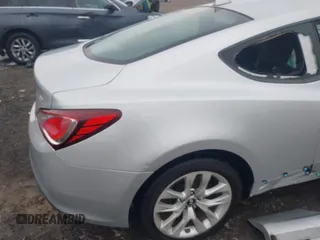 2016 Hyundai Genesis Coupe 3.8L Base with VIN KMHHT6KJ3GU132901, listed as a IAAI auction lot 41525043 with 94,012 mi miles. Bid and sale history available at carsss.com. Image 19.