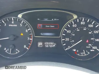 2015 Nissan Pathfinder Platinum z VIN 5N1AR2MM1FC707940, wystawiony jako IAAI lot #42281066 z przebiegiem 109 392 mil mil oraz . Historia ofert i sprzedaży dostępna na DreamBid. Obrazek 7.