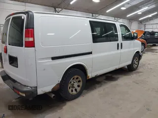 2013 Chevrolet Express Cargo Van with VIN 1GCSGAFX5D1159918, listed as a IAAI auction lot 41998023 with 279,473 mi miles. Bid and sale history available at carsss.com. Image 4.
