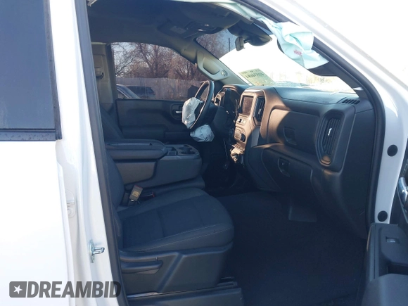 2022 Chevrolet Silverado 1500 Custom Trail Boss with VIN 3GCPDCEDXNG573426, listed as a IAAI auction lot 41034684 with 29,033 mi miles and . Bid and sale history available at DreamBid. Image 5.