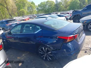 2022 Nissan Altima SR z VIN 1N4BL4CV0NN360271, wystawiony jako IAAI lot #42006350 z przebiegiem 104 281 mil mil oraz . Historia ofert i sprzedaży dostępna na DreamBid. Obrazek 14.