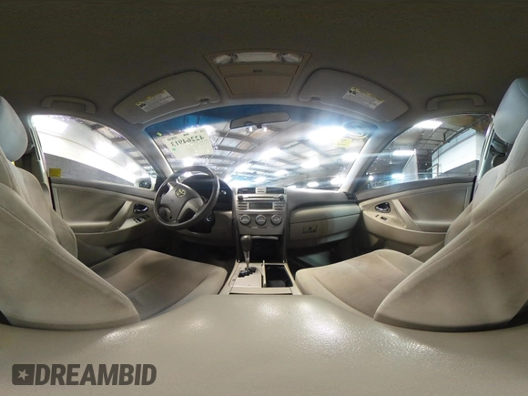 2011 Toyota Camry LE z VIN 4T1BF3EK0BU772878, wystawiony jako IAAI lot #42264913 z przebiegiem 177 820 mil mil oraz . Historia ofert i sprzedaży dostępna na DreamBid. Obrazek 18.
