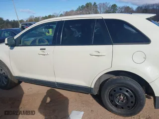 2007 Ford Edge SEL PLUS with VIN 2FMDK49C17BB39302, listed as a IAAI auction lot 41740395 with 210,056 mi miles. Bid and sale history available at carsss.com. Image 13.