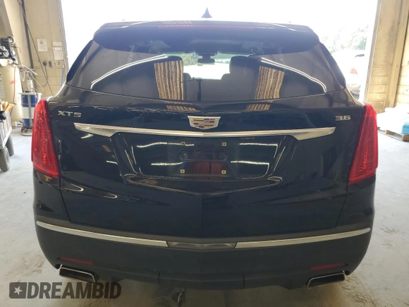 2017 Cadillac XT5 Luxury FWD with VIN 1GYKNBRS3HZ120810, listed as a Copart auction lot 62181285 with 171,228 mi miles and Salvage title. Bid and sale history available at DreamBid. Image 6.