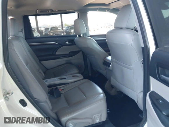 2015 Toyota Highlander Limited with VIN 5TDDKRFH5FS140709, listed as a IAAI auction lot 42152762 with 263,053 mi miles and . Bid and sale history available at DreamBid. Image 8.