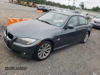 2011 BMW 3 Series 328i xDrive с VIN WBAPK5C58BF126973, выставлен на аукционе Copart как лот 62399375 с пробегом 94 668 миль миль и Списание • Salvage title. История ставок и продаж доступна на DreamBid. Изображение 1.