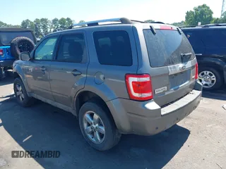 2009 Ford Escape Limited с VIN 1FMCU94749KA48868, выставлен на аукционе IAAI как лот 42753426 с пробегом Не указан миль и . История ставок и продаж доступна на DreamBid. Изображение 3.