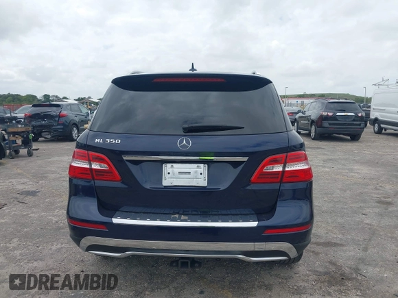 2015 Mercedes-Benz M 350 with VIN 4JGDA5JB2FA566851, listed as a IAAI auction lot 41968792 with 104,133 mi miles and . Bid and sale history available at DreamBid. Image 17.