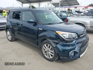 2018 Kia Soul + with VIN KNDJP3A58J7541138, listed as a IAAI auction lot 41667735 with 48,870 mi miles. Bid and sale history available at carsss.com. Image 1.