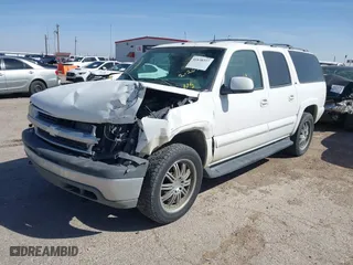 2003 Chevrolet Suburban Z71 with VIN 3GNFK16Z63G181774, listed as a IAAI auction lot 41838337 with 1 mi miles. Bid and sale history available at carsss.com. Image 2.