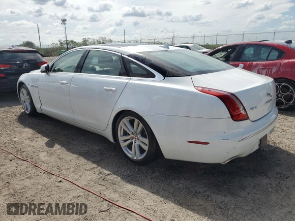 2014 Jaguar XJ Portfolio with VIN SAJWJ2GD6E8V74284, listed as a Copart auction lot 74577584 with 39,835 mi miles and Non repairable. Bid and sale history available at DreamBid. Image 2.