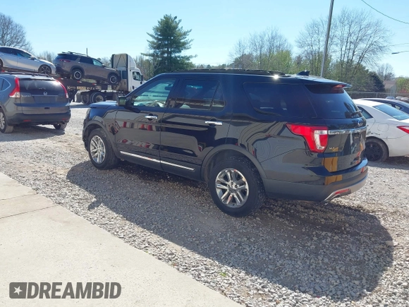 2016 Ford Explorer XLT with VIN 1FM5K7DHXGGB97992, listed as a IAAI auction lot 41880961 with 179,233 mi miles and . Bid and sale history available at carsss.com. Image 3.