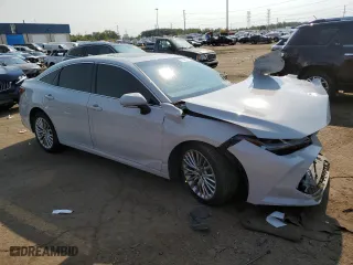 2022 Toyota Avalon Hybrid Limited with VIN 4T1DA1AB0NU012729, listed as a Copart auction lot 71247704 with 0 mi miles and Non Repairable. Bid and sale history available at carsss.com. Image 4.