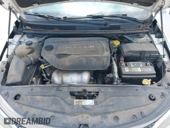 2015 Chrysler 200 Limited с VIN 1C3CCCABXFN602619, выставлен на аукционе IAAI как лот 42406804 с пробегом 141 277 миль миль и . История ставок и продаж доступна на DreamBid. Изображение 10.