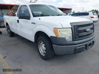 2014 Ford F-150 XL with VIN 1FTMF1CM6EKD40608, listed as a IAAI auction lot 40650148 with 163,333 mi miles. Bid and sale history available at carsss.com. Image 1.