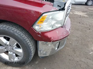 2016 Ram 1500 Big Horn z VIN 1C6RR6LG6GS319580, wystawiony jako IAAI lot #41911054 z przebiegiem 111 199 mil mil oraz . Historia ofert i sprzedaży dostępna na DreamBid. Obrazek 6.