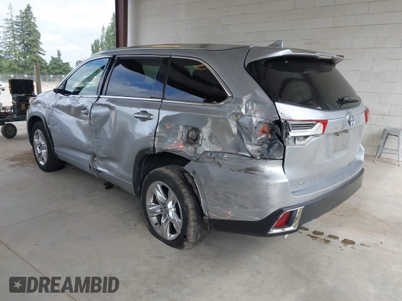 2018 Toyota Highlander Hybrid Limited with VIN 5TDDGRFH6JS038295, listed as a IAAI auction lot 42442074 with 248,875 mi miles and . Bid and sale history available at DreamBid. Image 3.