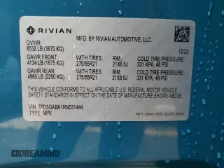 2024 Rivian R1S Adventure z VIN 7PDSGABA1RN031444, wystawiony jako Copart lot #43312765 z przebiegiem Nie podano mil oraz Szkody całkowita. Historia ofert i sprzedaży dostępna na DreamBid. Obrazek 13.