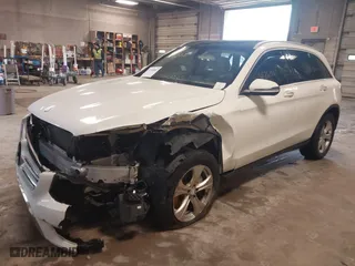 2016 Mercedes-Benz GLC with VIN WDC0G4KB8GF112354, listed as a IAAI auction lot 41760887 with 85,638 mi miles. Bid and sale history available at carsss.com. Image 17.
