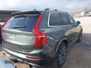 2018 Volvo XC90 Momentum with VIN YV4102PK4J1348626, listed as a IAAI auction lot 41478726 with 141,694 mi miles. Bid and sale history available at carsss.com. Image 4.