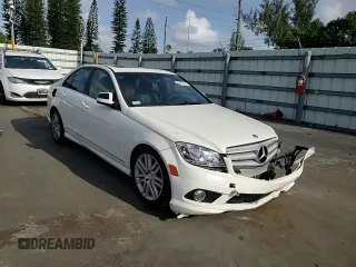 2008 Mercedes-Benz C 300 Sport с VIN WDDGF54X98F193023, выставлен на аукционе Copart как лот 62825395 с пробегом 45 269 миль миль и Списание • Salvage title. История ставок и продаж доступна на DreamBid. Изображение 13.
