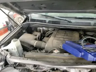 2019 Toyota Tundra SR с VIN 5TFUY5F14KX857942, выставлен на аукционе Copart как лот 59983735 с пробегом 100 734 миль миль и Списание • Salvage title. История ставок и продаж доступна на DreamBid. Изображение 13.
