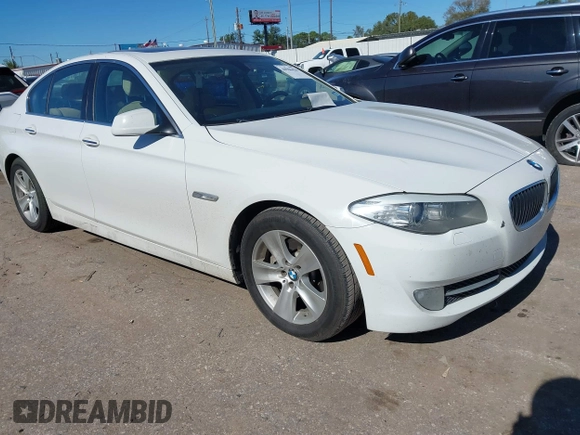 2013 BMW 5 Series 528i with VIN WBAXG5C56DDY31982, listed as a IAAI auction lot 40906428 with 248,336 mi miles and . Bid and sale history available at carsss.com. Image 1.