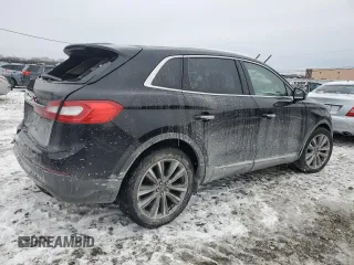 2017 Lincoln MKX Reserve with VIN 2LMPJ8LP8HBL38159, listed as a Copart auction lot 88976515 with 83,205 mi miles and Salvage title. Bid and sale history available at DreamBid. Image 3.