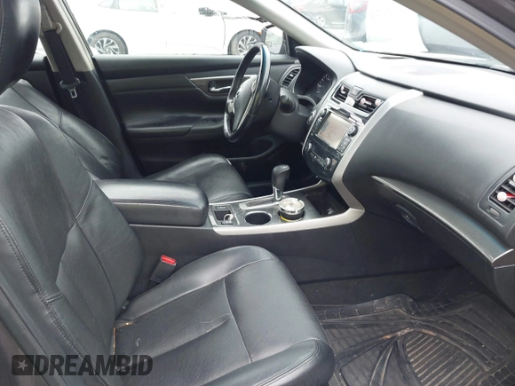 2013 Nissan Altima SL with VIN 1N4AL3AP0DC188652, listed as a IAAI auction lot 42497950 with 154,316 mi miles and . Bid and sale history available at DreamBid. Image 5.