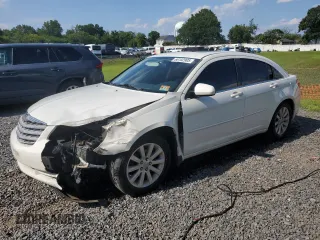 2010 Chrysler Sebring Limited with VIN 1C3CC5FD7AN133407, listed as a Copart auction lot 66102905 with 196,372 mi miles and Salvage title. Bid and sale history available at DreamBid. Image 1.