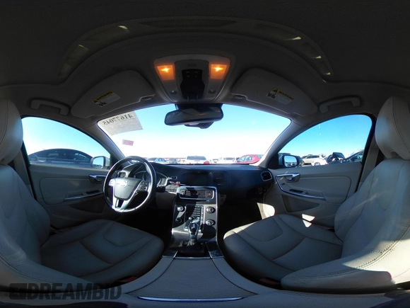 2015 Volvo S60 T5 Drive-E Premier z VIN YV140MFB4F2301427, wystawiony jako IAAI lot #41677045 z przebiegiem 103 262 mil mil oraz . Historia ofert i sprzedaży dostępna na DreamBid. Obrazek 19.