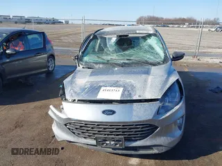 2021 Ford Escape SEL with VIN 1FMCU9H92MUA13805, listed as a IAAI auction lot 41413713 with 32,323 mi miles and . Bid and sale history available at DreamBid. Image 6.