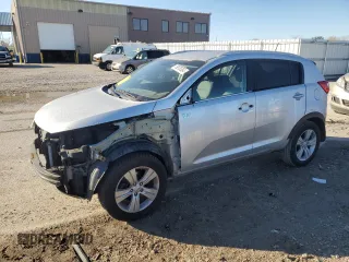 2013 Kia Sportage LX with VIN KNDPB3A29D7429242, listed as a Copart auction lot 79075354 with 174,045 mi miles and Salvage Title. Bid and sale history available at carsss.com. Image 1.