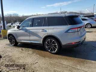2020 Lincoln Aviator Reserve with VIN 5LM5J7XC7LGL30976, listed as a Copart auction lot 85981554 with 140,056 mi miles and Clean title. Bid and sale history available at DreamBid. Image 2.