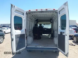 2017 Ram ProMaster Cargo with VIN 3C6TRVDGXHE539159, listed as a IAAI auction lot 41848586 with 263,092 mi miles and . Bid and sale history available at carsss.com. Image 18.
