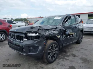 2024 Jeep Grand Cherokee Overland with VIN 1C4RJHDG8R8540110, listed as a IAAI auction lot 41726236 with 435 mi miles. Bid and sale history available at carsss.com. Image 2.