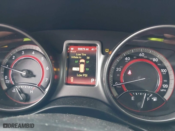 2019 Dodge Journey Crossroad with VIN 3C4PDCGG3KT717912, listed as a IAAI auction lot 41223501 with 90,875 mi miles. Bid and sale history available at carsss.com. Image 7.