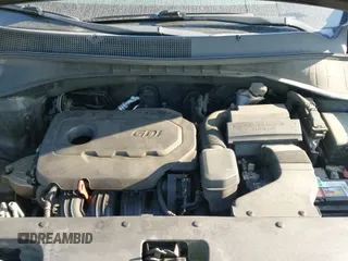 2017 Kia Sorento LX with VIN 5XYPG4A30HG289624, listed as a IAAI auction lot 39960029 with 107,203 mi miles and . Bid and sale history available at DreamBid. Image 12.