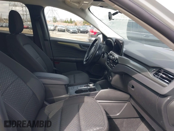 2025 Ford Escape Active z VIN 1FMCU0GN0SUA19156, wystawiony jako IAAI lot #41815194 z przebiegiem Nie podano mil oraz . Historia ofert i sprzedaży dostępna na DreamBid. Obrazek 5.