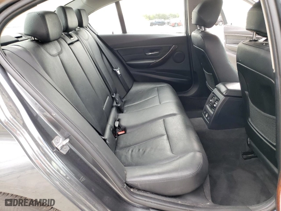 2014 BMW 3 Series 328i xDrive with VIN WBA3B5C53EP542863, listed as a Copart auction lot 49321575 with 138,842 mi miles and Salvage Title. Bid and sale history available at carsss.com. Image 10.
