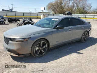 2023 Honda Accord Sport z VIN 1HGCY2F53PA052782, wystawiony jako Copart lot #52385165 z przebiegiem 25 032 mil mil oraz Szkody całkowita. Historia ofert i sprzedaży dostępna na DreamBid. Obrazek 1.