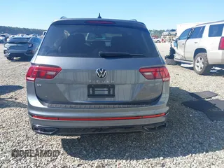 2024 Volkswagen Tiguan SE R-Line Black with VIN 3VVCB7AX2RM114556, listed as a IAAI auction lot 41887373 with 7,013 mi miles and . Bid and sale history available at DreamBid. Image 16.