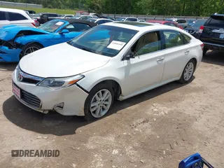 2014 Toyota Avalon Limited with VIN 4T1BK1EB4EU105266, listed as a IAAI auction lot 42006448 with 111,822 mi miles. Bid and sale history available at carsss.com. Image 17.